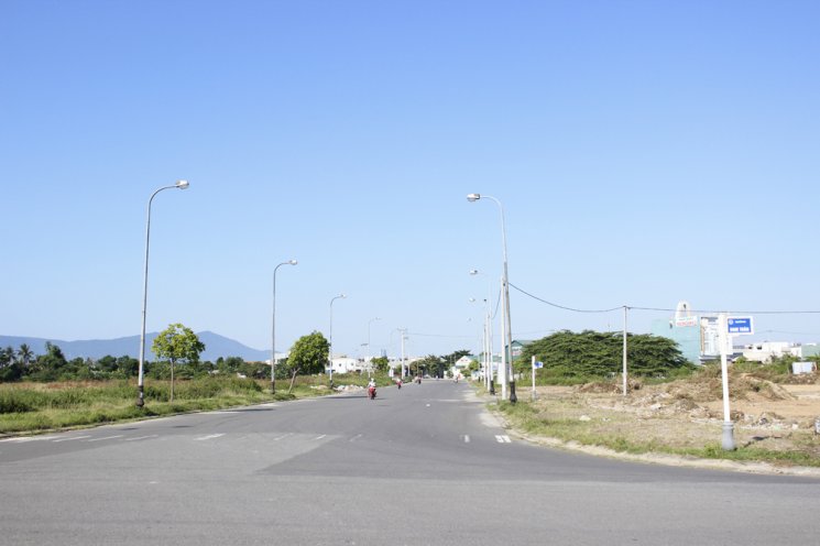 Mở rộng mặt đường Nam Trân